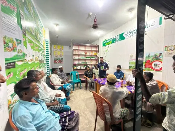 বর্ষায় ক্ষয়ক্ষতি কাটিয়ে উঠতে এওয়াজপুর ইউনিয়নে খেতখামারের আলোচনা সভা